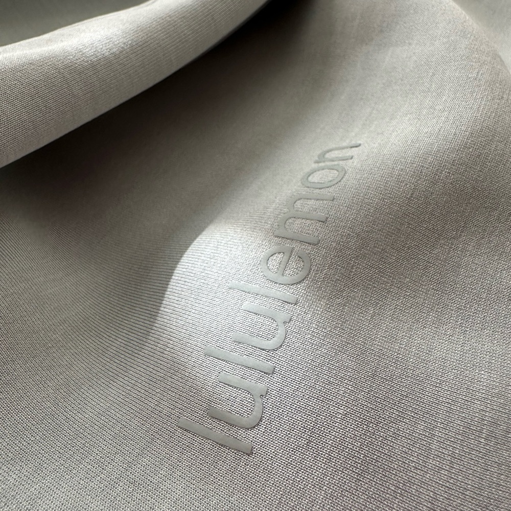 Lululemon Perfectly Oversized Cropped Crew *Softstreme - Silver Blue - Size 8
